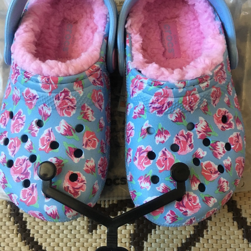 NEW Crocs Fuzz-Lined Clogs Little Girl 9